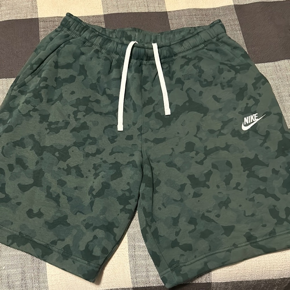 Nike fleece sweatshorts